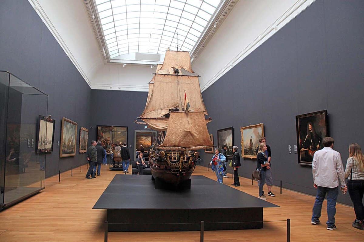 Large model of a ship in the middle of the museum