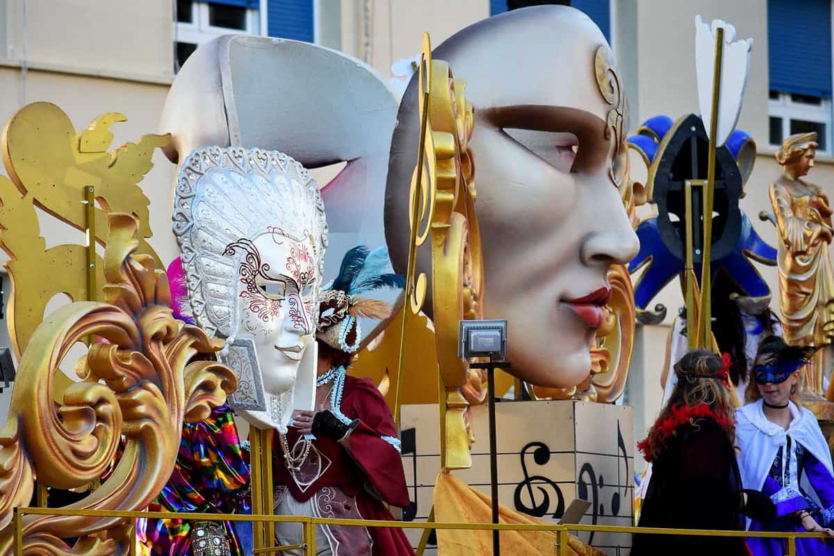 Large masks on display at the carnival