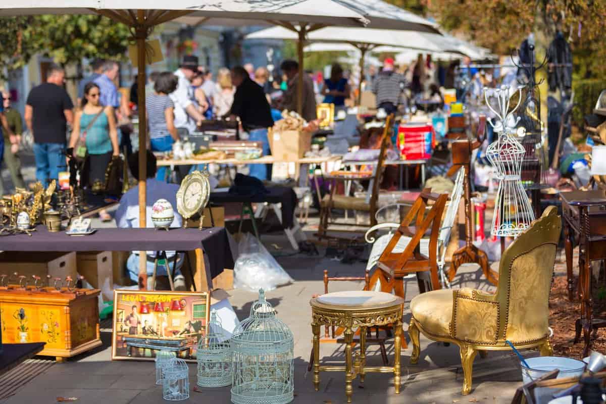 stall selling bric-a-brac at the weekend flea market in the city center.