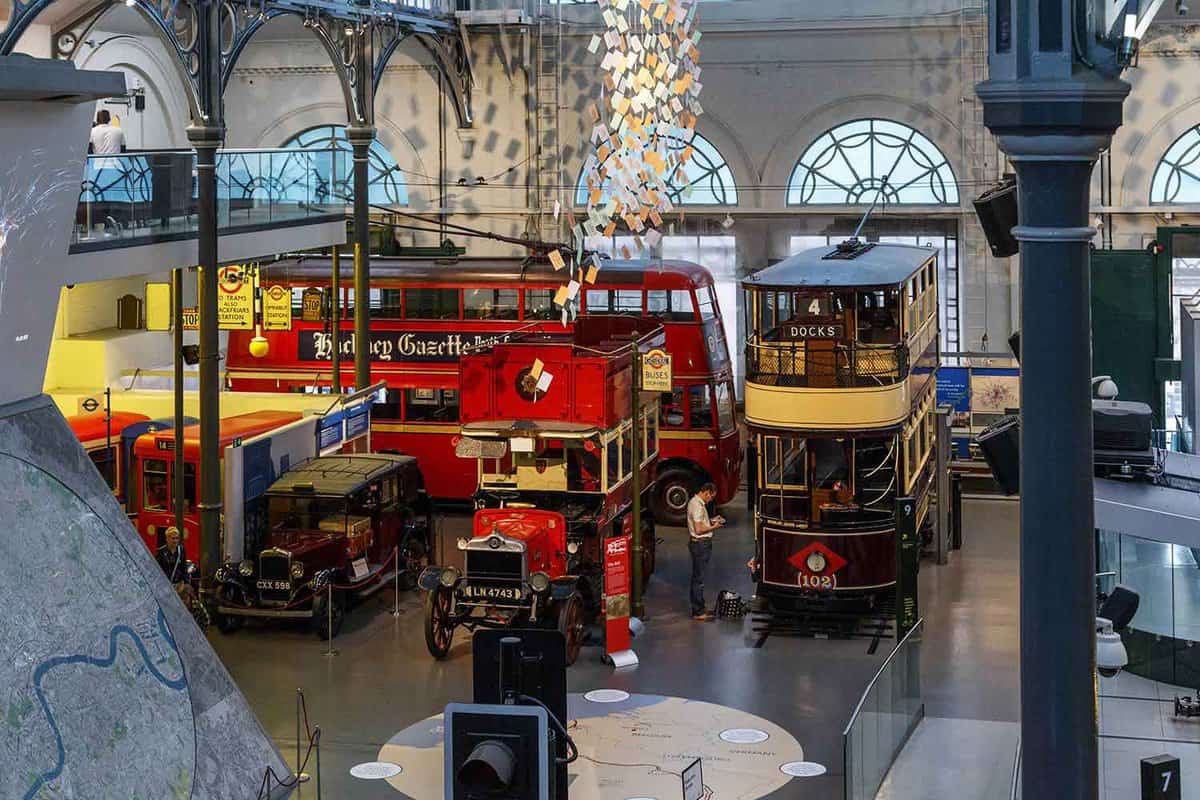 Several old buses, perfectly condition, in the main exhibition hall
