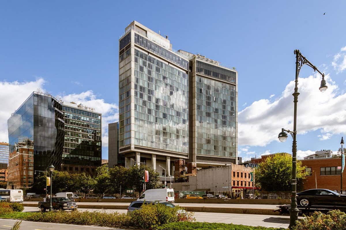 Exterior view of the Standard Hotel High Line