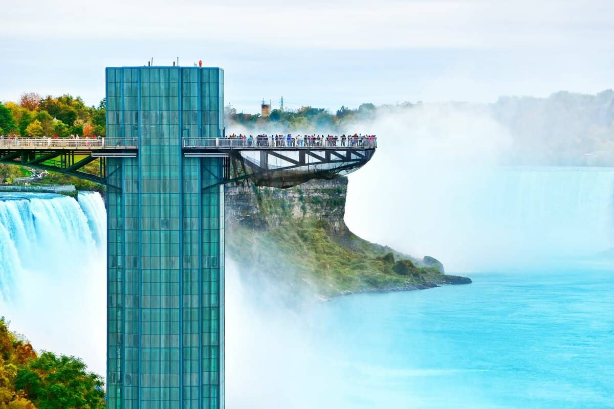 Observation platform, US side