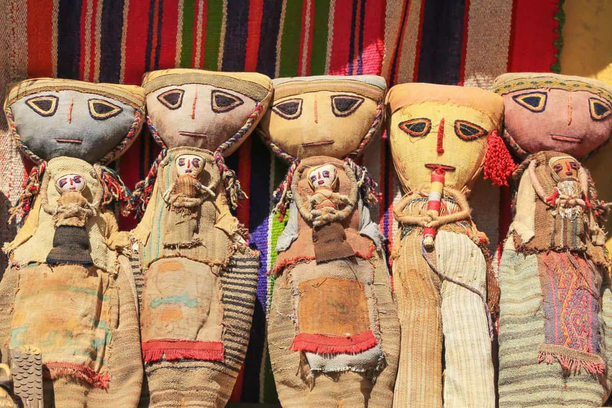 Colorful Peruvian dolls in the market