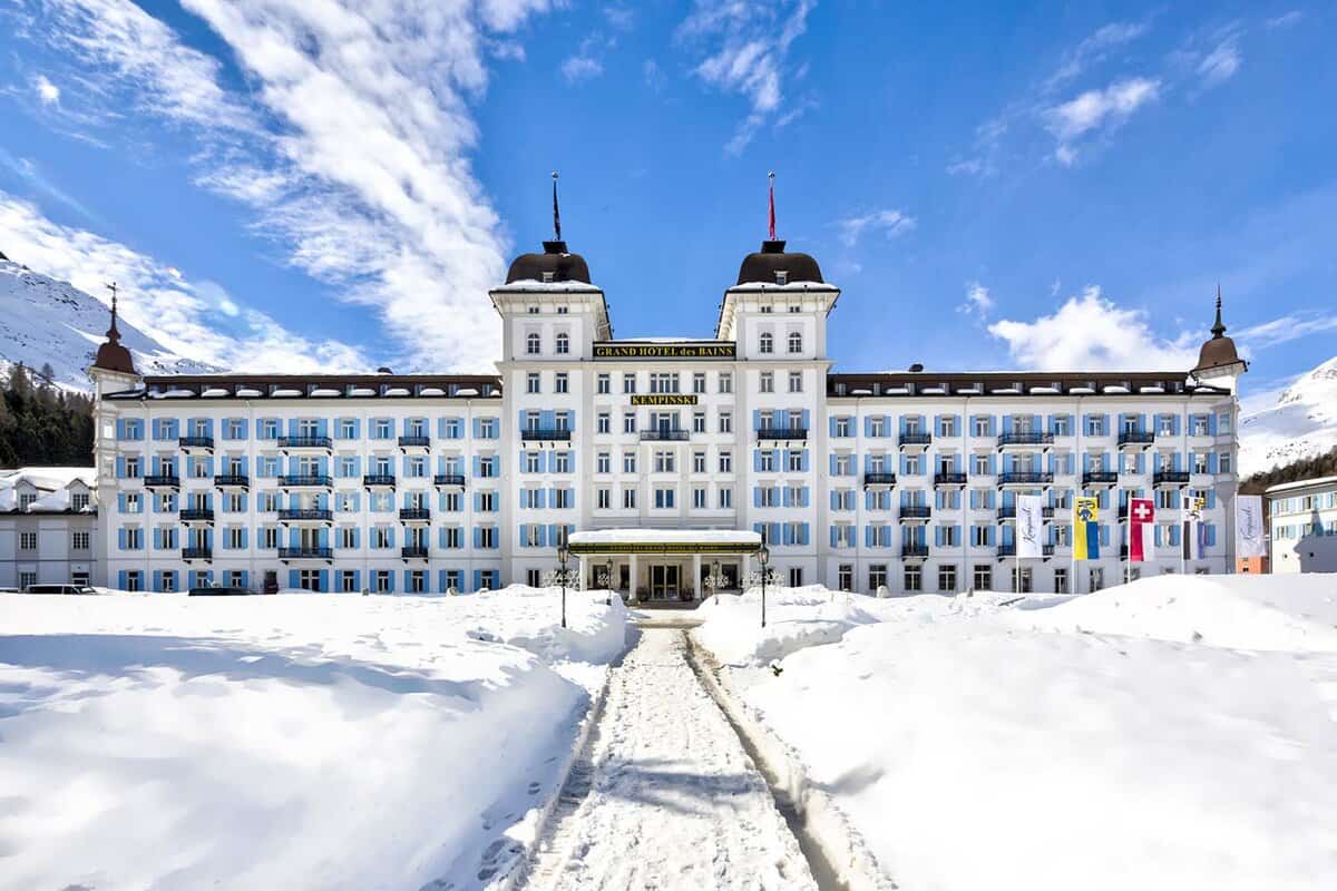 Front view of the facade of the Grand Hotel des Bains ski hotel in St. Moritz