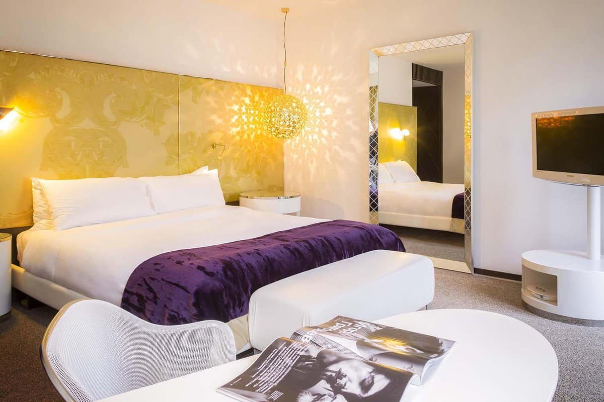 Double bedroom with television