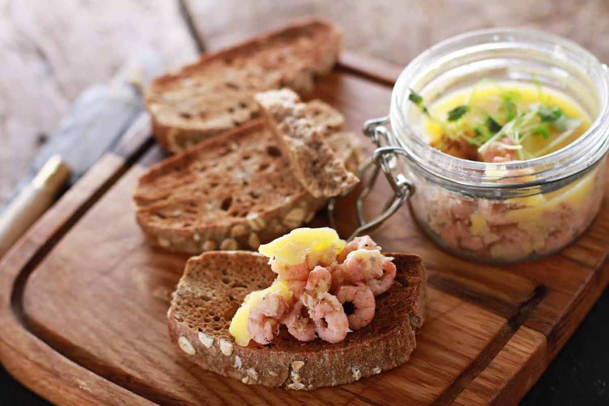 potted shrimps on brown bread