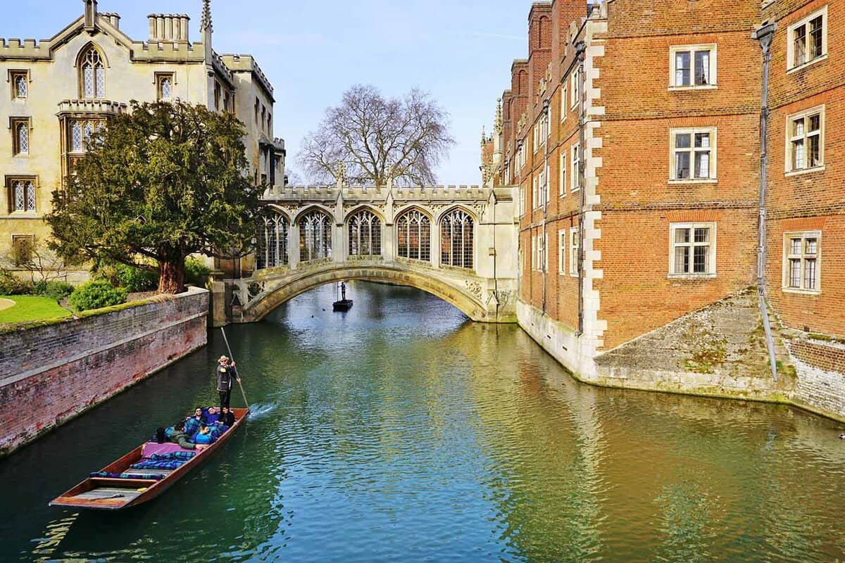 View of the River Cam and the Bridge of Sighs