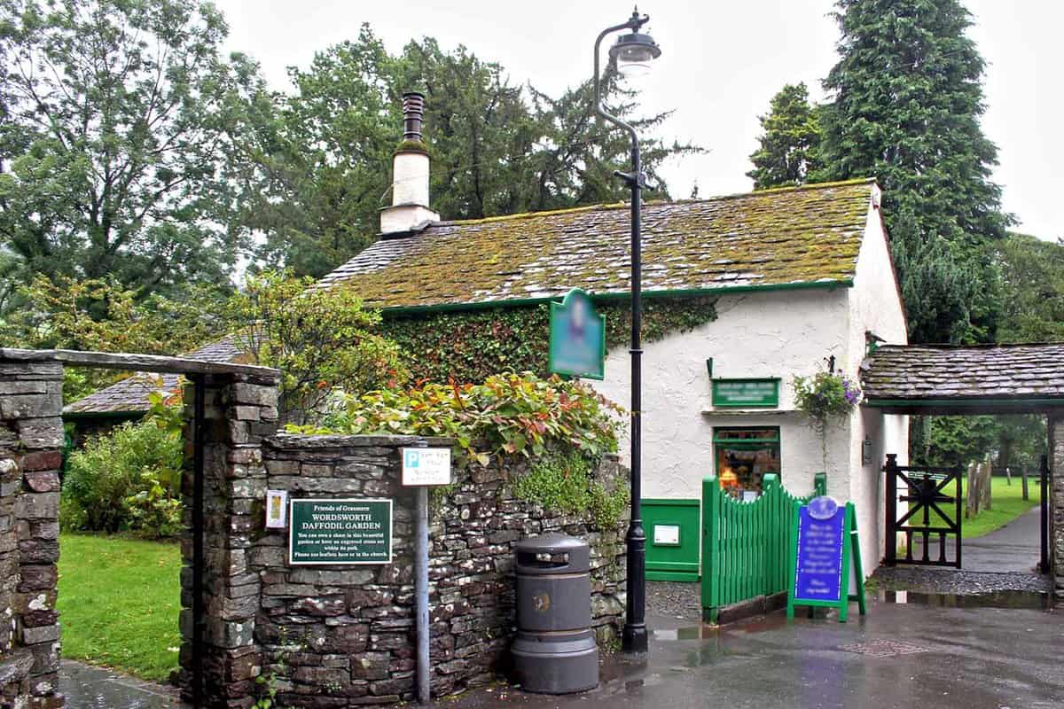 Exterior fo the small shop in Grasmere