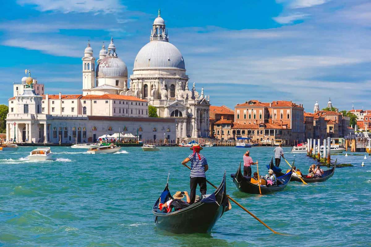Boat trip down the Grand Canal